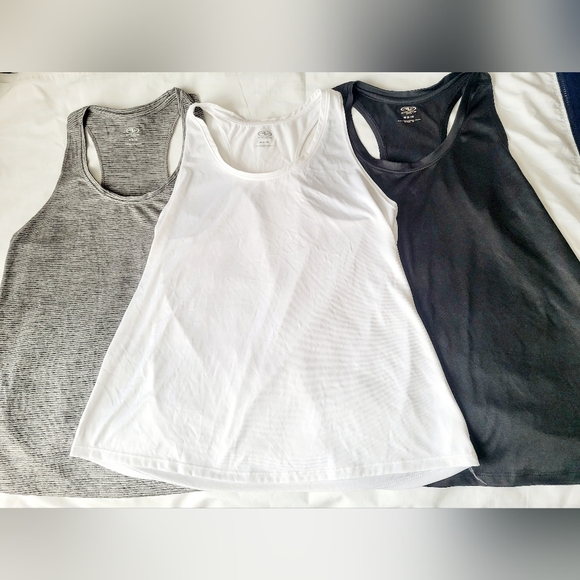 Athletic Works Core Active Women's 3pc. Bundle Tank Tops Racerback 8-10 Medium - Picture 8 of 12